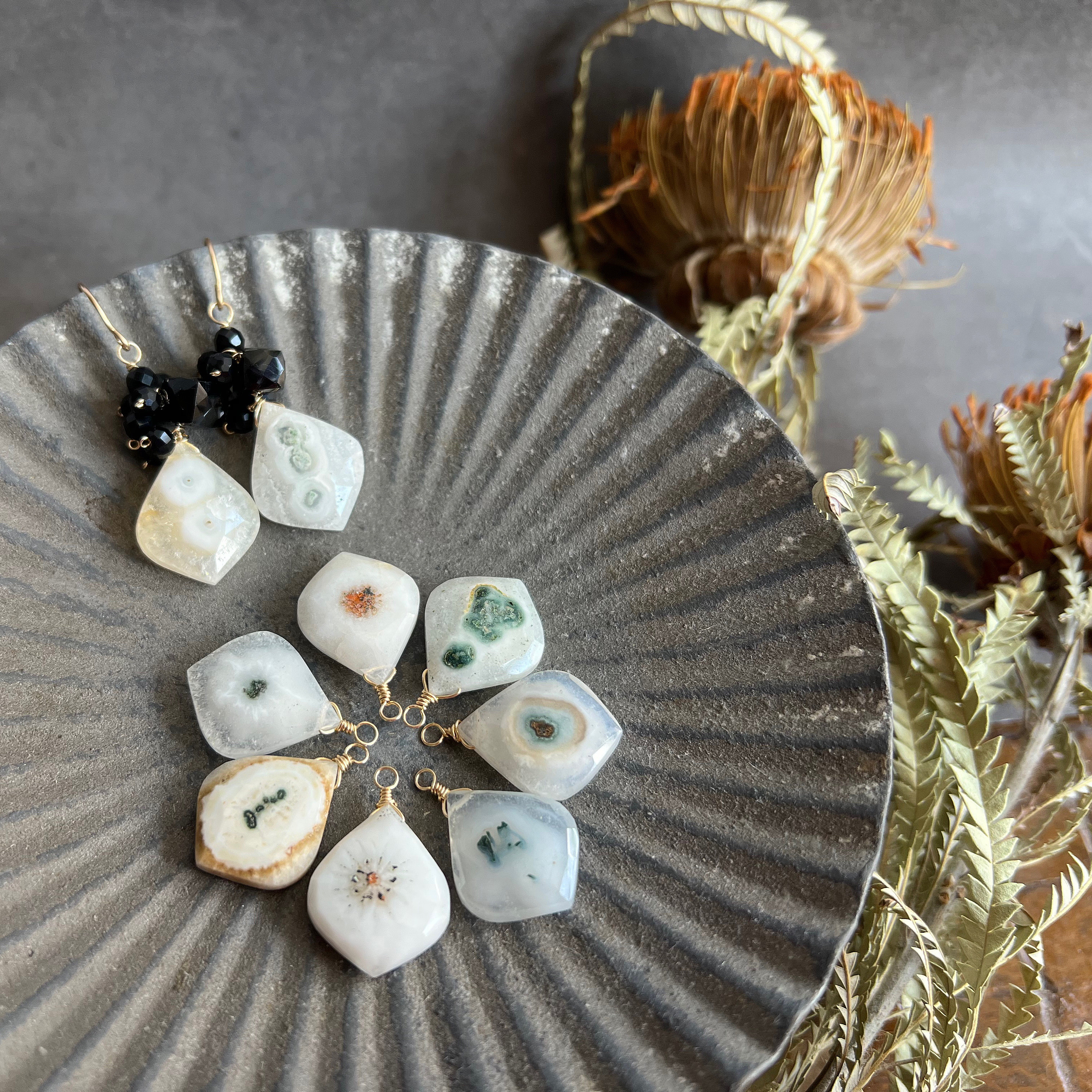 ソーラークォーツ＆オニキス