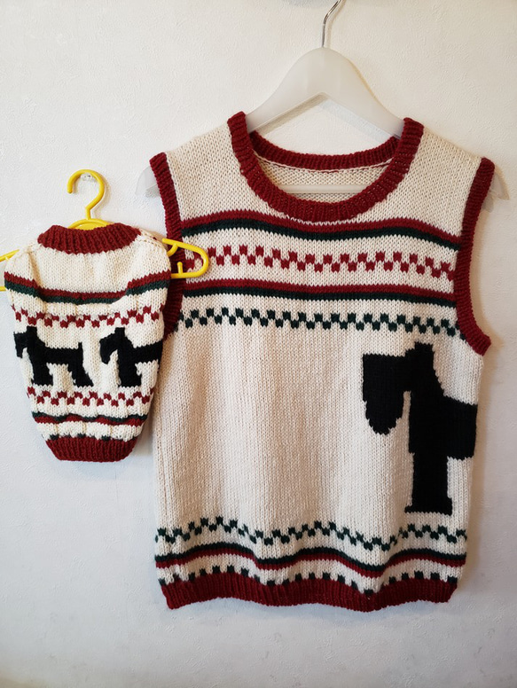 ワンちゃんとペアルック♪シュナウザー柄ベスト エル・ウエーブ オリジナル 1枚目の画像