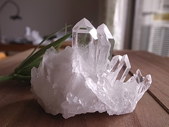 アーカンソー産クラスター　クリスタル　水晶 227ｇ 1枚目の画像