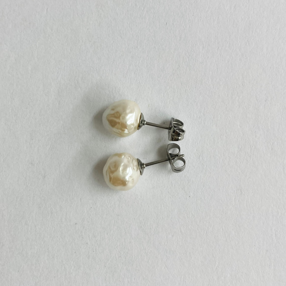 【再販】ガラスバロックパールピアス/約8mm/クリーム/made in japan 4枚目の画像