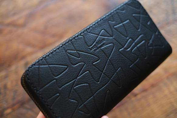 幾何学模様の長財布　ラウンドファスナー　black　 6枚目の画像