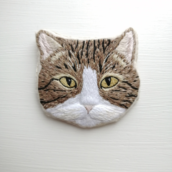 【限定1点】猫刺繍のブローチ　Jasper 5枚目の画像
