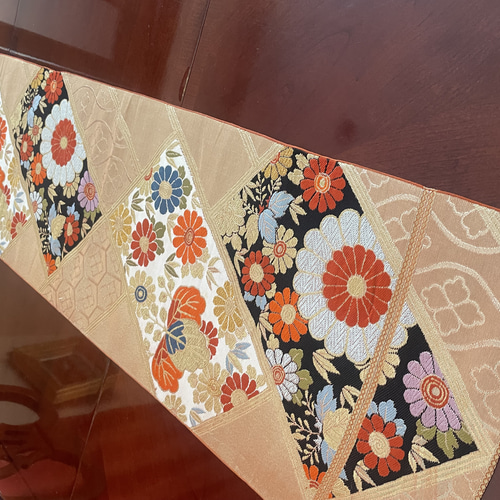 豪華刺繍の袋帯で作った正絹テーブルランナー 帯リメイク お正月1783