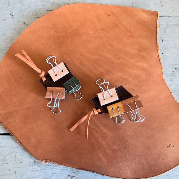 【革クリップ・3個セット/Sサイズ1個Mサイズ２個】☆プレゼントにおすすめ♪レザーステーショナリー 人気・おすすめ｜安定人気・収納便利におすすめ 丁寧対応 配送追跡可 国内発送・保証制度対応