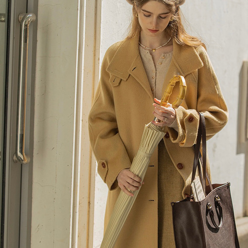 Barbour ロングコート サイズ32 クリーム色 コーデュロイ襟 クリーム色 ロングコート Barbour ロングコート サイズ32 クリーム色