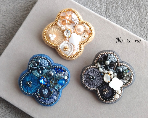 ロマンティックフラワービーズ刺繍ブローチ ブローチ Ne-ri-ne