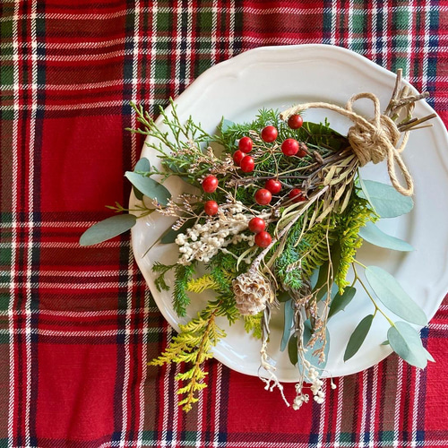 再々販｠クリスマスのインテリアに！サンキライと針葉樹のドライ