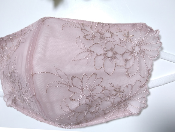 【送料込み】 不織布マスクカバー   くすみピンク 花柄刺繍    肌に優しい 3枚目の画像
