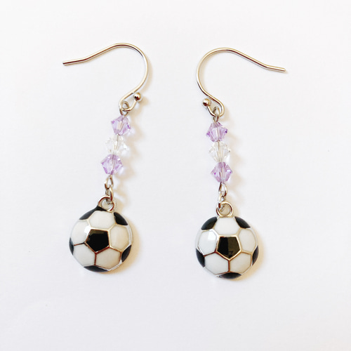 サッカー、フェザー ピアス ピアス 紫 サッカー サポーター パープル ピアス（その他） こまものや
