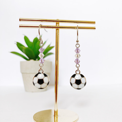 ピアス 紫 サッカー サポーター パープル ピアス（その他） こまものや
