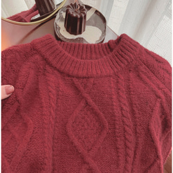 レッドセーター、ニットセーター 、丸首セーター、冬のセーター 2枚目の画像