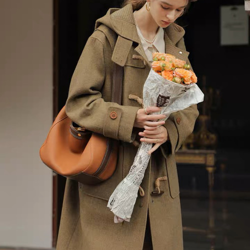 再販 ウール混フード付きダッフルコート ポケット付き【冬春秋