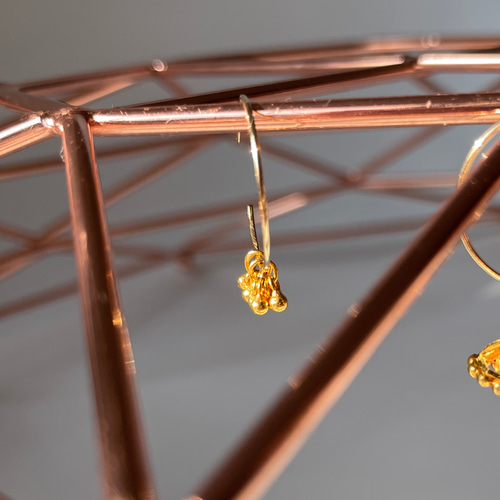 18K ハンドメイドフープピアス  片方 Mossa Firenze　ITALY ハンドメイドフープピアス  18K Firenze　ITALY Mossa 片方