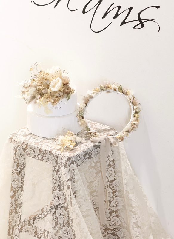 ✳︎特別✳︎1サイズ大きめ✳︎記念日を彩るflower cake beige gold 3枚目の画像