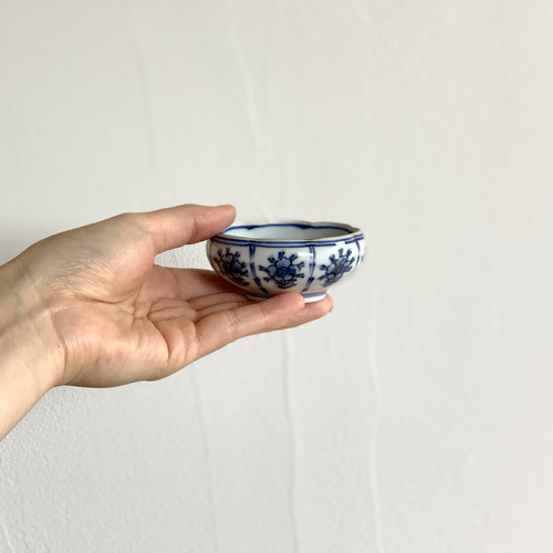 京焼・清水焼】京都 水野春陽窯 染付 花 豆皿 珍味入れ 醤油入れ