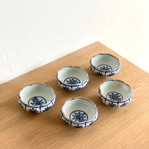 京焼・清水焼】京都 水野春陽窯 染付 花 豆皿 珍味入れ 醤油入れ タレ