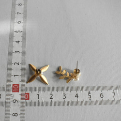 黃銅 x 珍珠不對稱耳環 第5張的照片