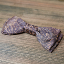 着物リメイク　シルク蝶ネクタイ　りぼん　花柄薄紫 1枚目の画像