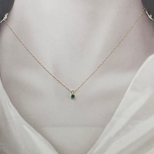k18YG AU750 18金 天然エメラルド 0.07ct ネックレス ネックレス