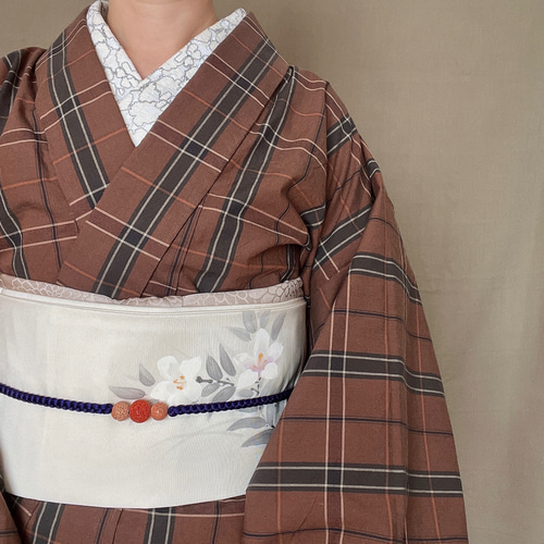 ブラウンチェック木綿着物 着物 花鹿 kajika 通販 15013248｜Creema