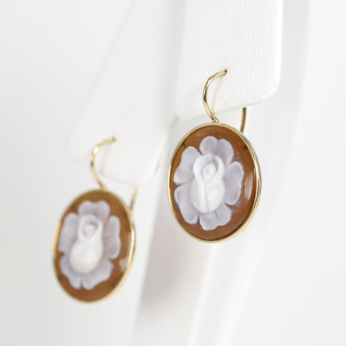 パピー Ｋ１８　シェルカメオ　ピアス K18YGシェルカメオピアス 商品詳細 K18 シェルカメオ ピアス ベビー