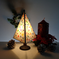クリスマスツリーのステンドグラスランプ 2枚目の画像