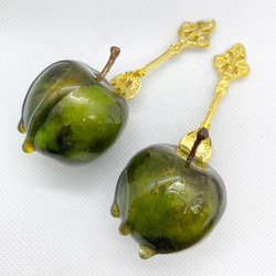 魔女の毒リンゴはちみつネックレス 2枚目の画像
