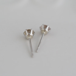 ～コニャックブラウン～   Pt900  ダイヤモンド0.30ct ピアス 4枚目の画像