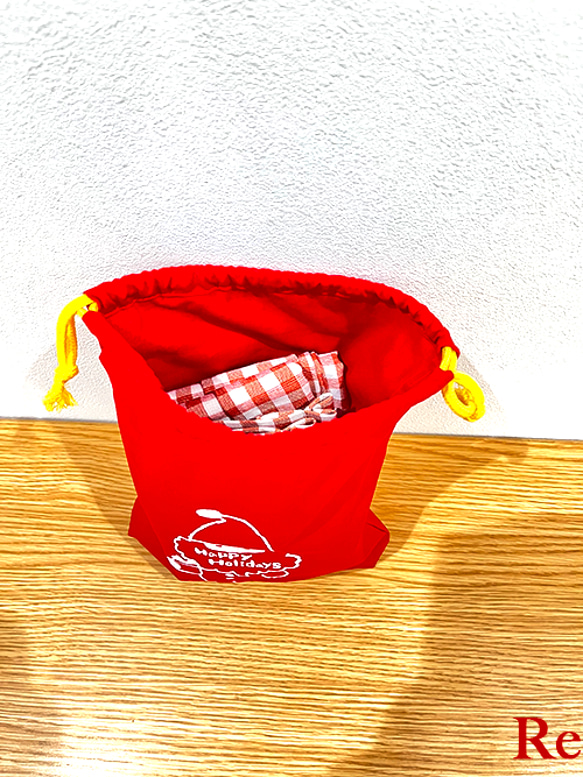 【クリスマスセール　3割引き】サンタの巾着袋　クリスマスプレゼント　ラッピングなどに 2枚目の画像