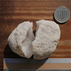 天然石ミニジオード1ぺア約62g(モロッコ産)約60×51×25mm 手のひらサイズ晶洞[geo-221122-01] 15枚目の画像
