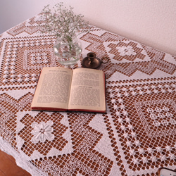 フランスの手仕事/丁寧に編まれたフィレレース 大判テーブルクロス
