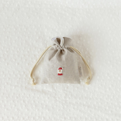 《名入れ》サンタさん＊リネンの手刺繍巾着ポーチ 13枚目の画像