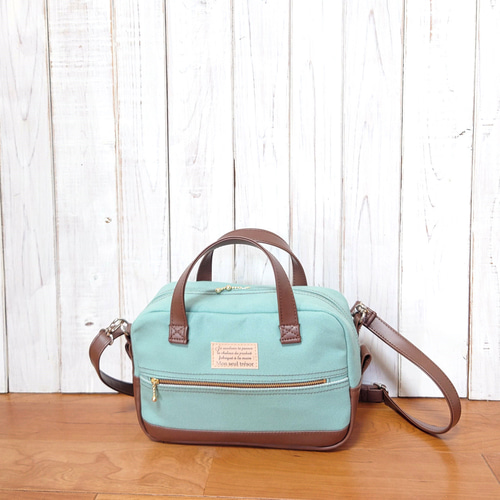 色の変更可能 チョコミントカラーの四角いショルダーバッグ ショルダー