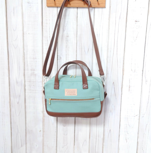 入手困難　美品　ショルダーバッグ　希少カラー HVISK ヴィスク ハンドバッグ JOLLY レディース ショルダーバッグ ミニ