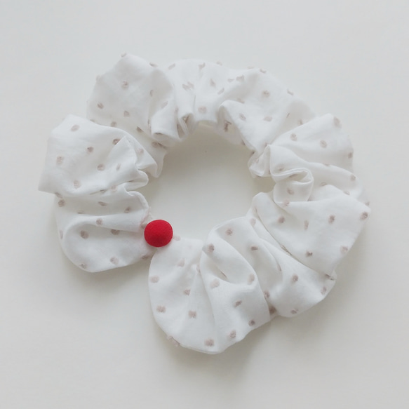 クリスマス限定カラー　猫首輪・丸襟シュシュ　ーホワイト・ドット－ 2枚目の画像
