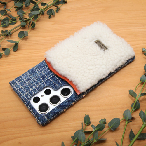 本革ムートン&デニムケースAries - iPhone17ProMAX,16Plus,15Pro,SE