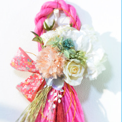 「幸せを呼ぶ」 お正月 しめ縄飾り おしゃれ 手作り ハンドメイド | タッセル ホットピンク04 3枚目の画像