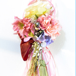 「幸せを呼ぶ」 お正月 しめ縄飾り おしゃれ 手作り ハンドメイド | タッセル ピンク 5枚目の画像