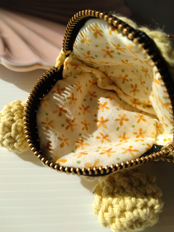 くまちゃん　バックチャームポーチ 3枚目の画像