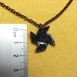 カザ車ネックレス　黒×ココア 3枚目の画像