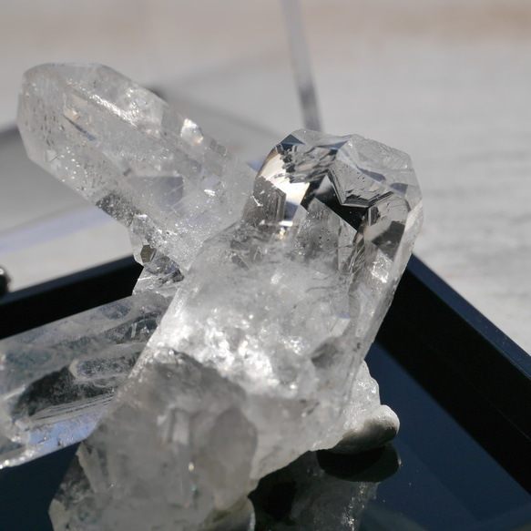 天然石 約26g ケース高さ約52mm 水晶クラスター(ゼカ・デ・ソウザ産)ラベル付き[zqkit-221123-06] 4枚目の画像