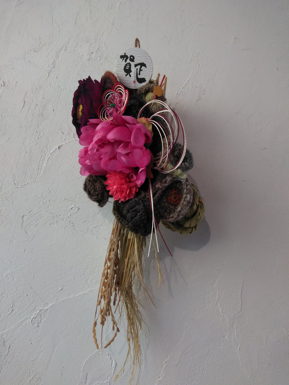 【国産稲わら使用】ピンクパープルの大人ガーリーなお正月飾り 2枚目の画像