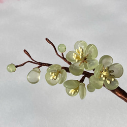 翡翠風緑萼梅のかんざし 4枚目の画像