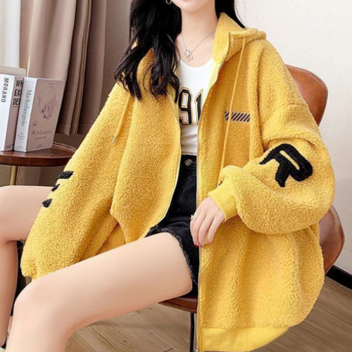 大きいサイズ　レディース　秋冬　もこもこ　パーカー　アウター