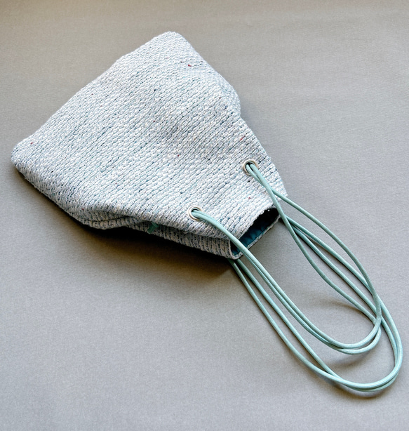 【一点もの】リントン社シャネルツィードの巾着バッグ 2枚目の画像