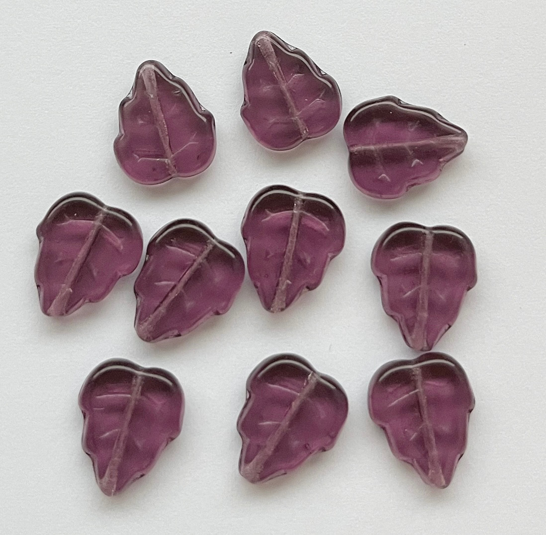 チェコビーズ*リーフ*8×10mm*トパーズ*12個入り 長けりゃ