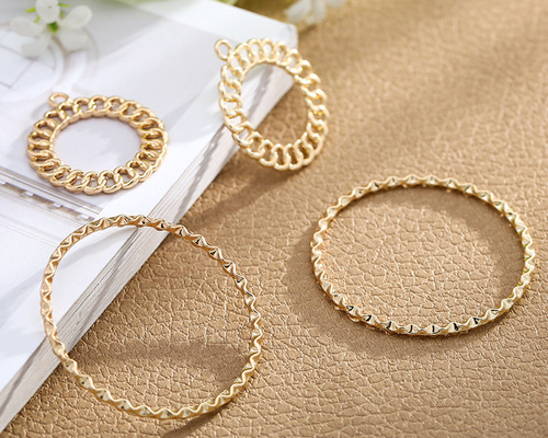 AGMES ピアス フープ サークル 円 丸 ゴールド 2eb2139ea254e831b098fe065e88d8