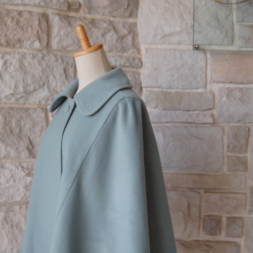 ケープコート】 カシミヤウール スモーキーミントグリーン タイムレス