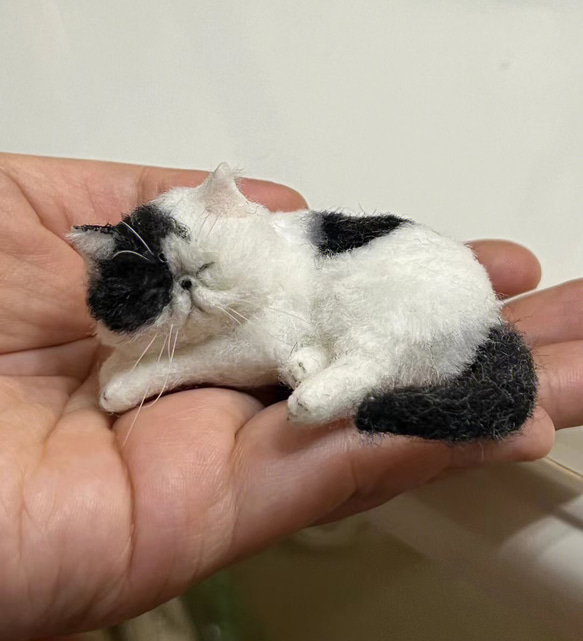 【オーダーメイドペット】羊毛フェルト、うちの子　猫ぬいぐるみ、フェルト猫、羊毛猫、肖像画、犬猫人形 プレゼントやギフトに 100% 模様