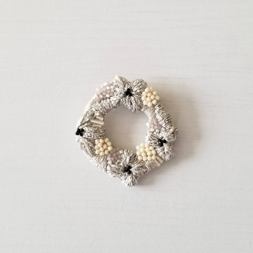 リース刺繍ブローチ・Silver ブローチ ai ann 通販 15022343